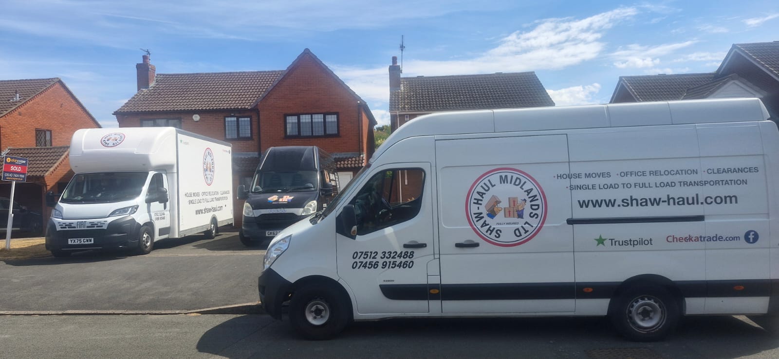 Shaw Haul team and vehicle on a job